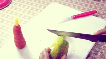Fruit Carving Carrots : Making Vegetable Flowers