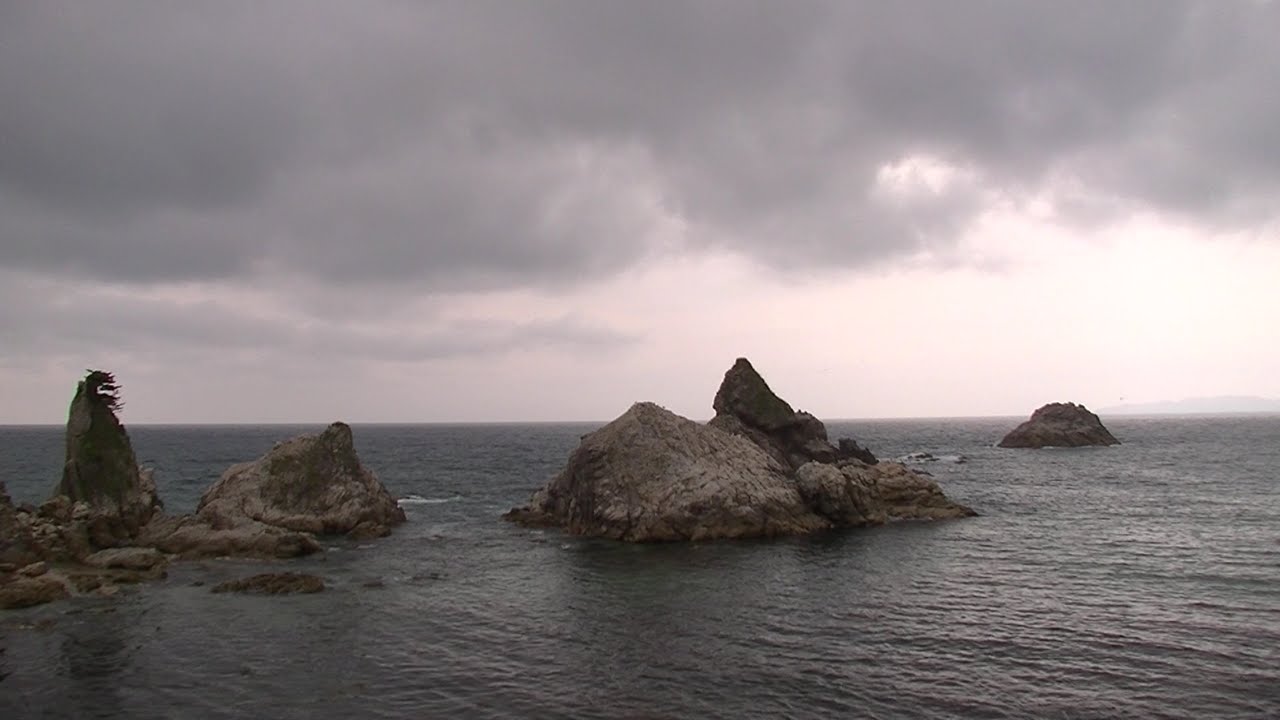 ６月の車中泊旅 ③　笹川流れ（新潟県）　奇岩の美観