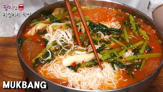 Real Mukbang :) Yeolmu-kimchi (Young Radish) Guksu ★ ft. Kimchi, Shrimp Dumpling, Pork Dumpling