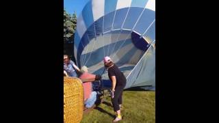 Wanderlust Romantic - Hot Air Balloon Styled Shoot