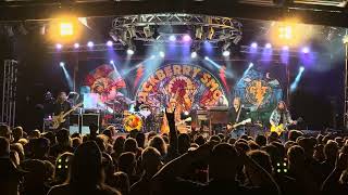 Watch Blackberry Smoke Train Rollin video