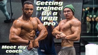 GETTING TRAINED BY A IFBB PRO | meet my coach