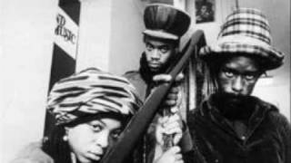 Video thumbnail of "Black Uhuru - Happiness"