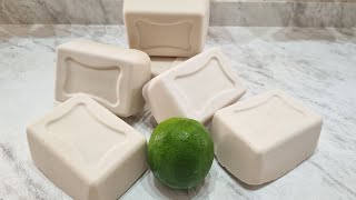 Aprenda a fazer sabão caseiro de limão com óleo de cozinha usado!