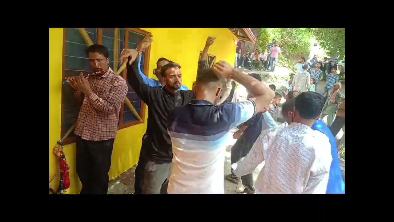 ###funny badherwhai band baja. Bhout he acha  #######dance 