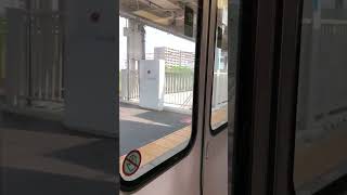 JR京都線 普通 西明石行き モハ 320-10(321系 D5編成)  向日町駅