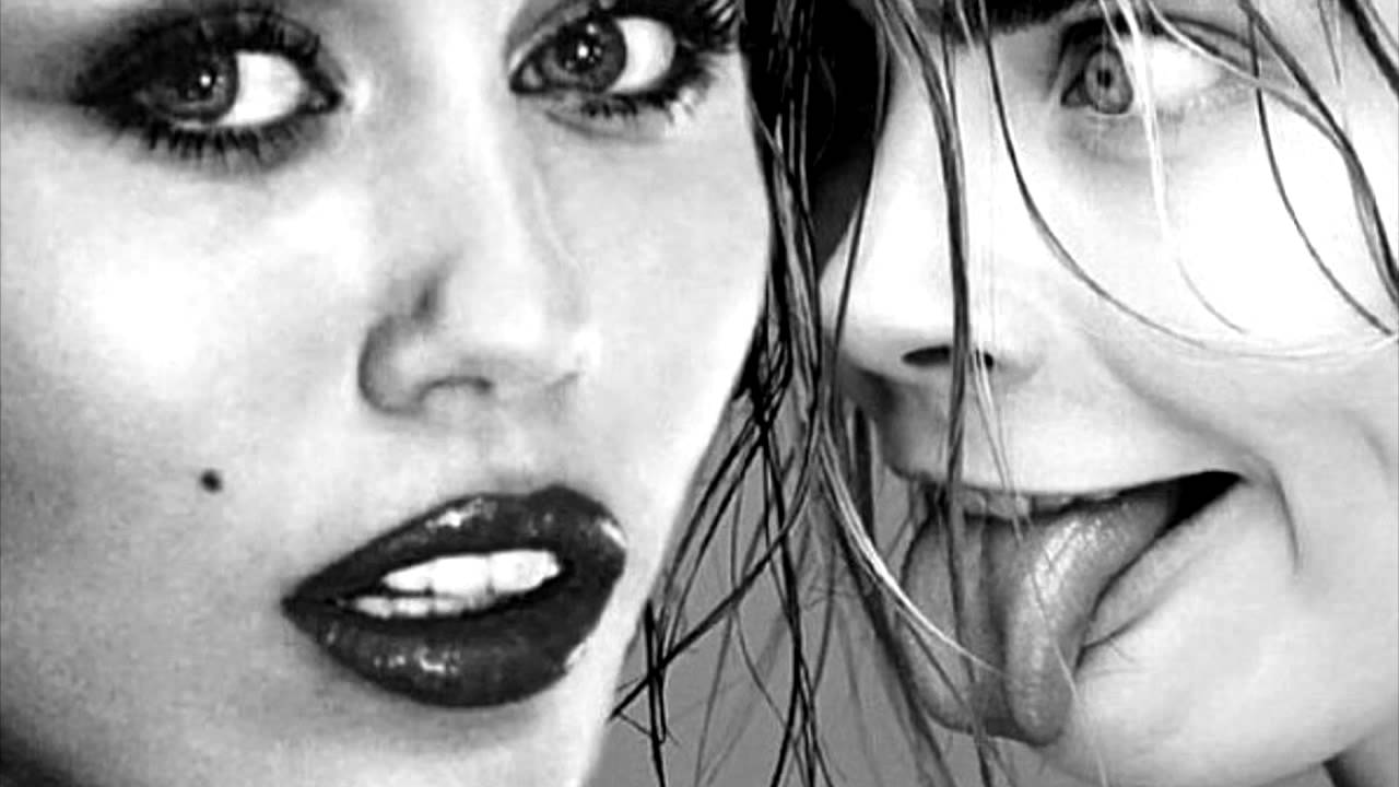 Miley Cyrus Photoshops Kim Kardashian's Love Magazine Cover With Cara