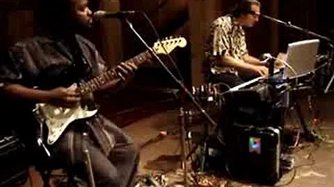 Daryl Mims & Roger Barnes: scat singing in Shrevep...