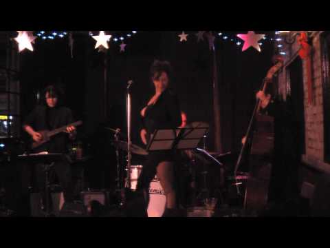 Sonya Cote Band at the Old Nick Dec09. with Margaret Stowe guitar.