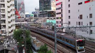 渋谷の宮下パークでJR線を眺める（2022.07）2