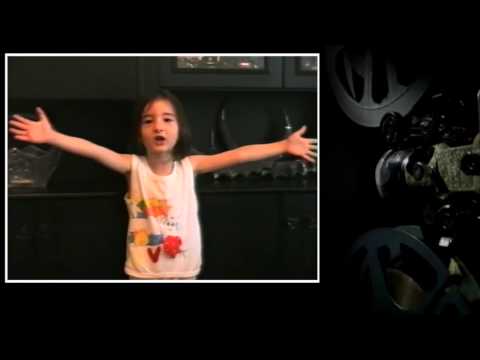 Geda Darchia - ყველა მოკლე და ქერა თმის ნახვით