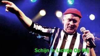 Miniatura de vídeo de "Drukwerk - Schijn 'n Lichtje Op Mij"
