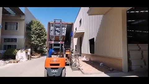 SF China PVC Trunking Loading container 25x16mm with adhesive