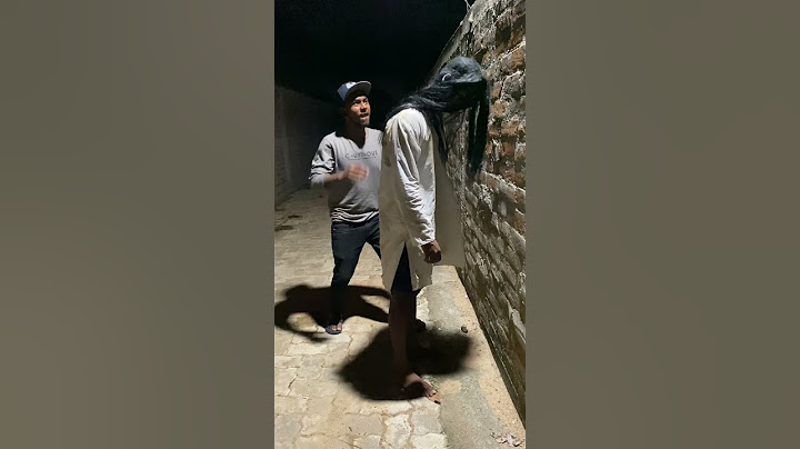 भूत ही पिट गया 😂😂#funny #realfools #vikram #surajroxfunnyvibeo #bhoot #ghost #pagla