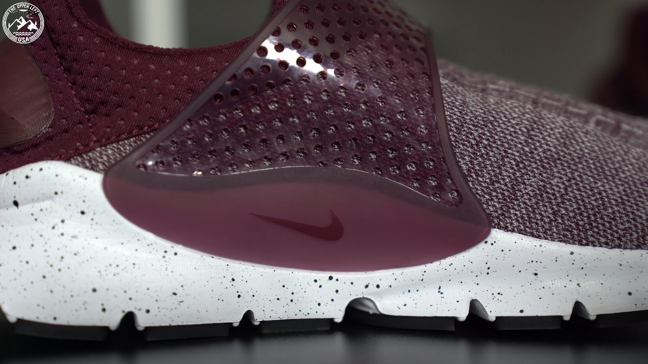 nike sock dart maroon