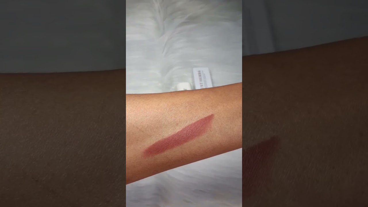 MY GO TO NUDE💄 LIPSWATCH