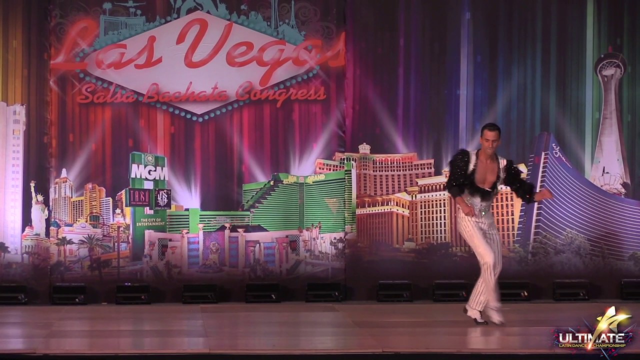 bachata dance Thursday Night Adrian Sevilla From Italy, ULDC 2017