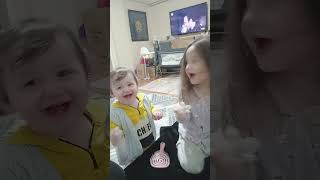 Elisa Gülme Krizine Girdi