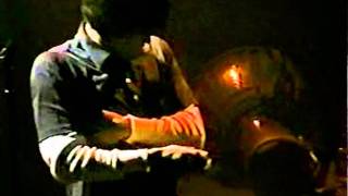 Incubus - A Certain Shade of Green (Live @ Tower Theatre Upper Darby, PA 2000)