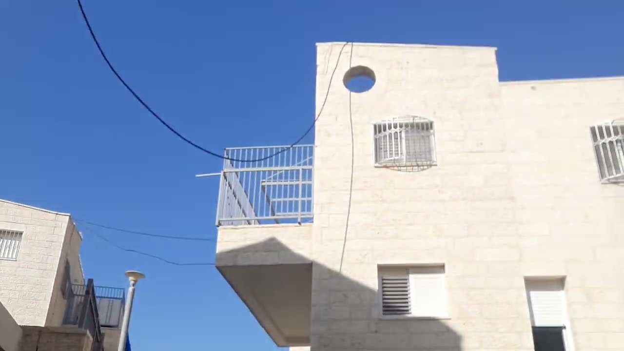 6 room duplex garden apartment for sale in Ramat Beit Shemesh Gimmel.