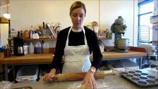 Cooking: How to roll out pastry dough and make tart shells