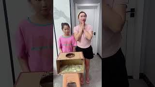 為什麽到我這裏不一樣了?#搞笑視頻#家庭搞笑#親子