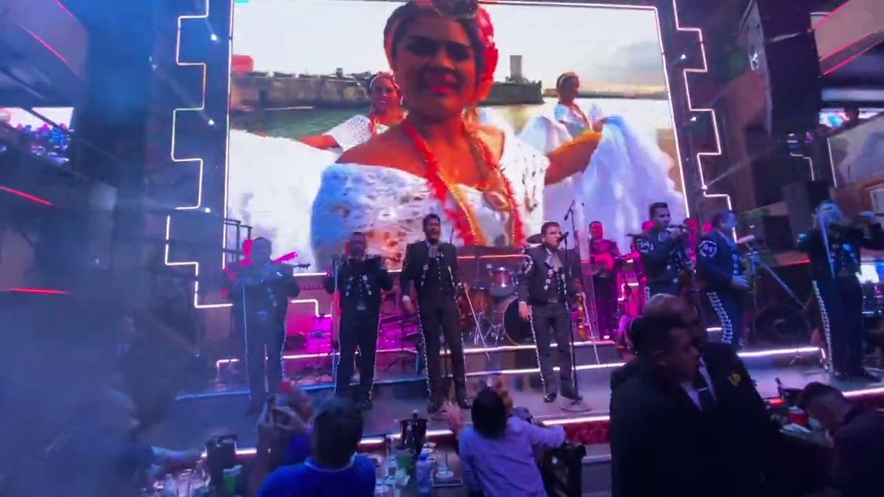 VIVA VERACRUZ III - MARIACHI VARGAS DE TECALITLAN