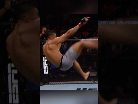Танцы Джони Уокера 🕺 / #mma #ufc #shorts #youtubeshorts #reels #fighting #2024 #fyp #dance #tiktok