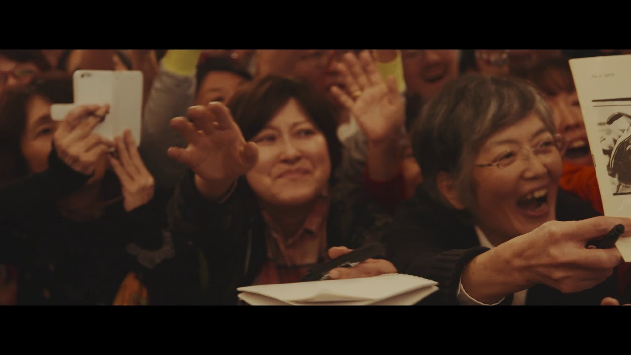 Paul McCartney - Arriving in Tokyo for 'Freshen Up' Tour