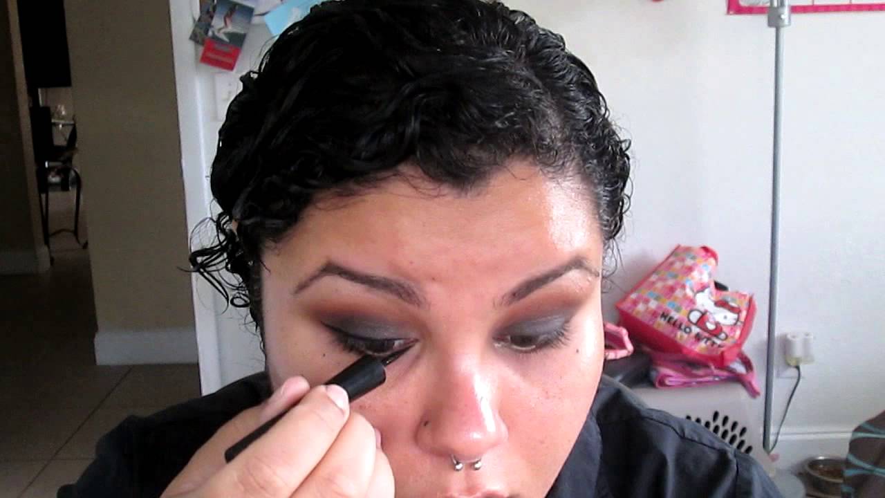 Smokey eye and bold lips