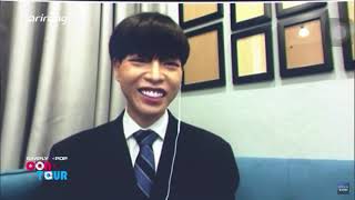 Đức Phúc xuất hiện tham giao lưu cùng các nghệ sĩ Hàn Quốc và các bạn fans kpop trên Ariang Tv