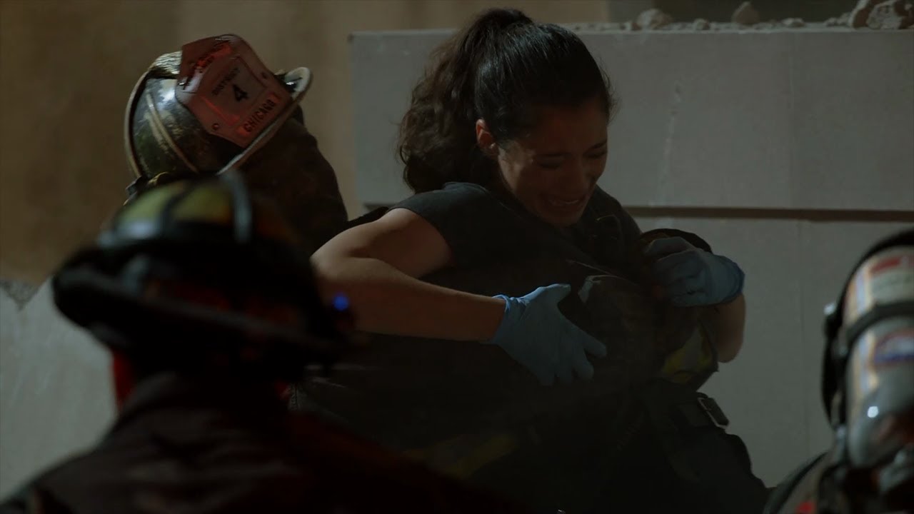 Violet Sees Hawkins Die on Chicago Fire 11x03 (Oct. 5, 2022) YouTube