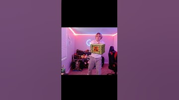 Opening rust high quality crate #rust #twitch #rustclips #streamer #rustconsole #funny