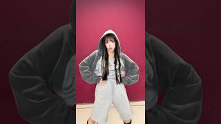 🐶세상은 egg 강한 바위가 my name🐱 with #ATEEZ #에이티즈 #SAN #산 #NMIXX #JIWOO #Soñar #Soñar_Challenge