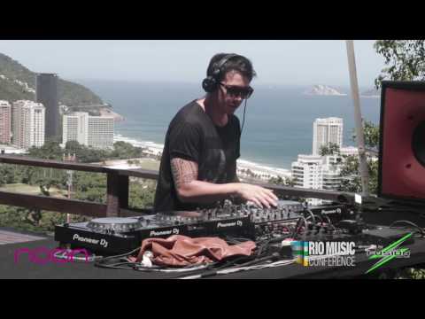 Vennom @ DIMENS10 | Noon Live Rio