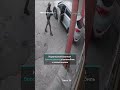 Израильский военный бросил светошумовую гранату в автомобиль с палестинцами