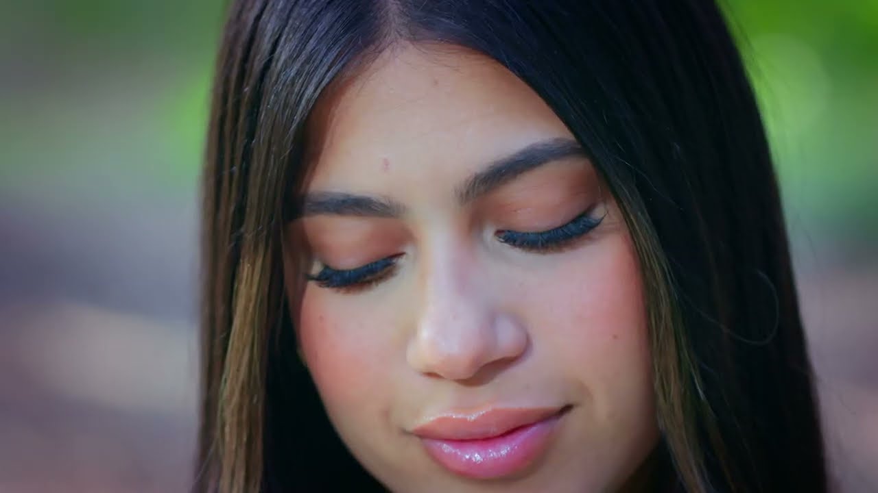 Watch ElyJoy - GRACIAS (Oficial Music Video) on YouTube Watch ElyJoy - GRACIAS (Oficial Music Video) on YouTube