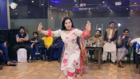 Sohna Lagda Ali Wala - Mehak Malik | New Dance Performance