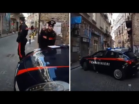 Video Ragazze ferite durante una sparatoria mentre passeggiano
