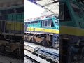डीजल ट्रेन का अगर बीच रास्ते में डीजल खत्म हो जाए तो. #diesellocomotive #train #locomotive