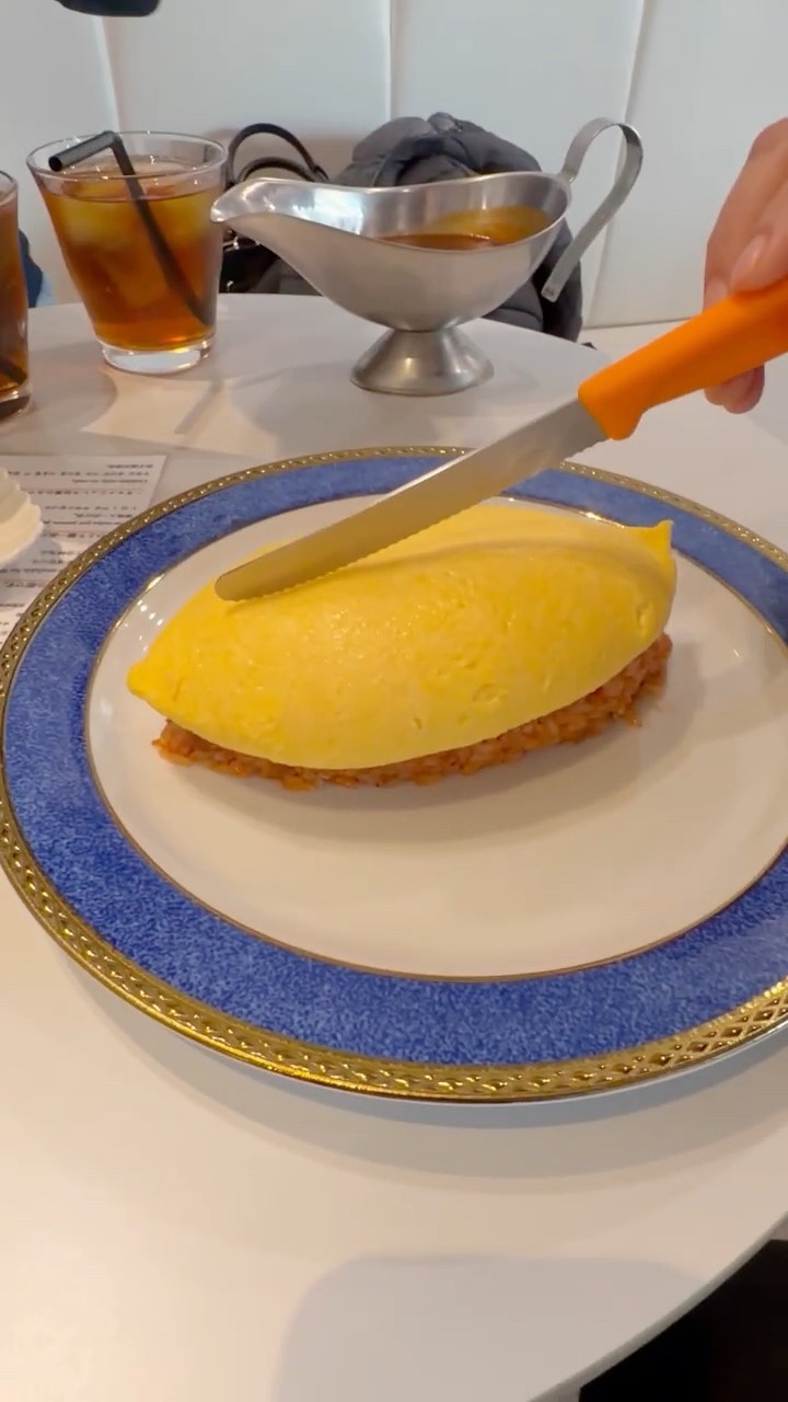 classic omelette rice 定番オムライス #japanesefood #omelette