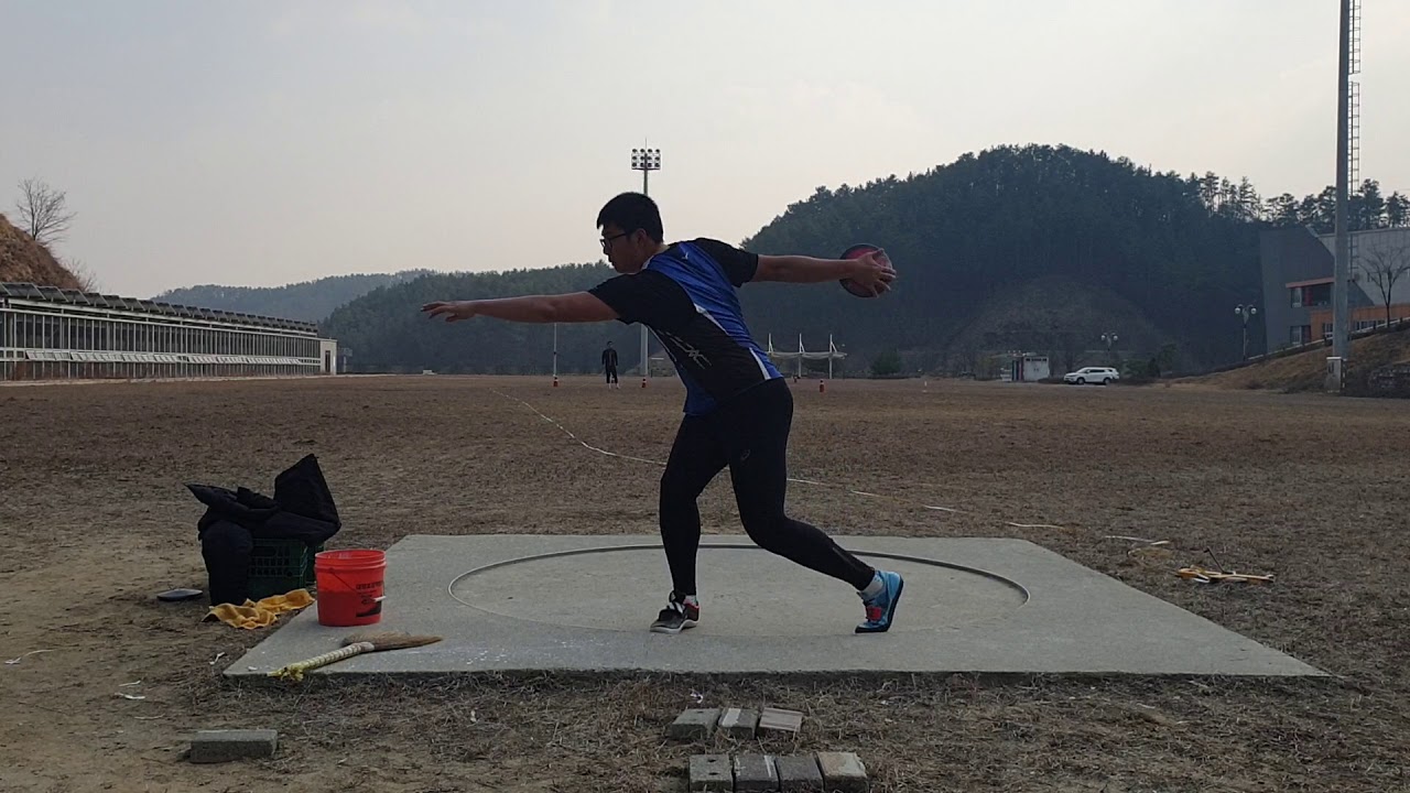 충북체고 기록 영상 원반던지기