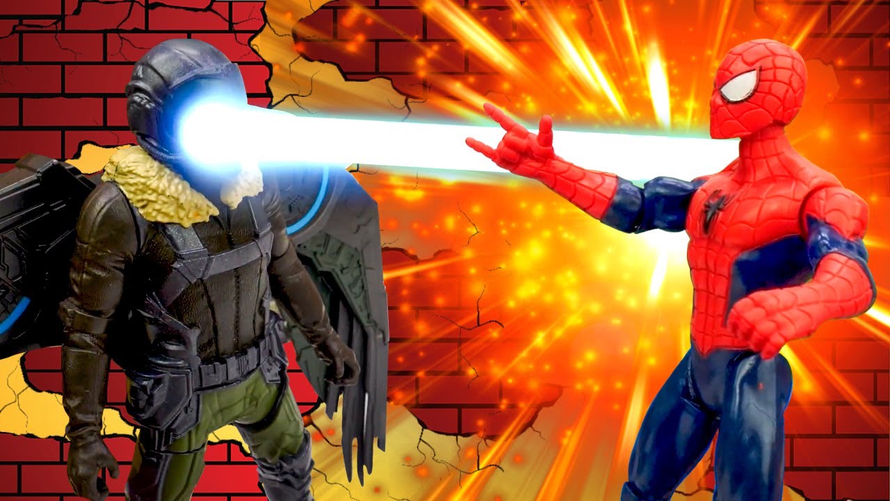 Видео про супергероев. Человек Паук на тренировке. Нападение злодея ...