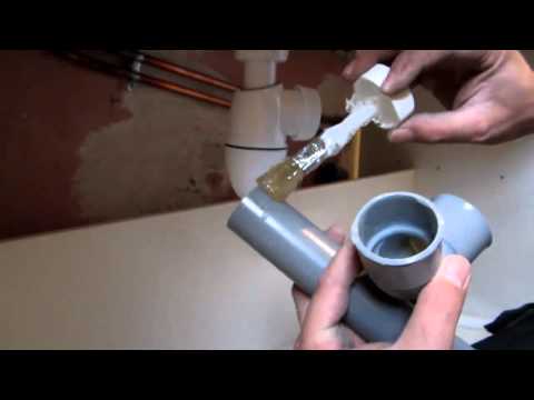 BRANCHER LE ROBINET ET LE SIPHON-TUTO VIDEO