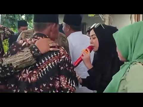 SELVI AYUNDA OBUK CELLENG BANJIR SAWERAN