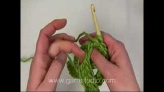 How to crochet a zigzag pattern