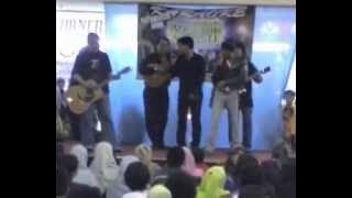 TZ 'Live' - cinta palsu (Reunion)
