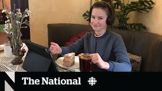Canadians help teach displaced Ukrainian students