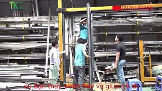  CỬA ĐI MỞ QUAY NGOÀI 1 CÁNH NHÔM CIVRO, PHỤ KIỆN SOBINCO