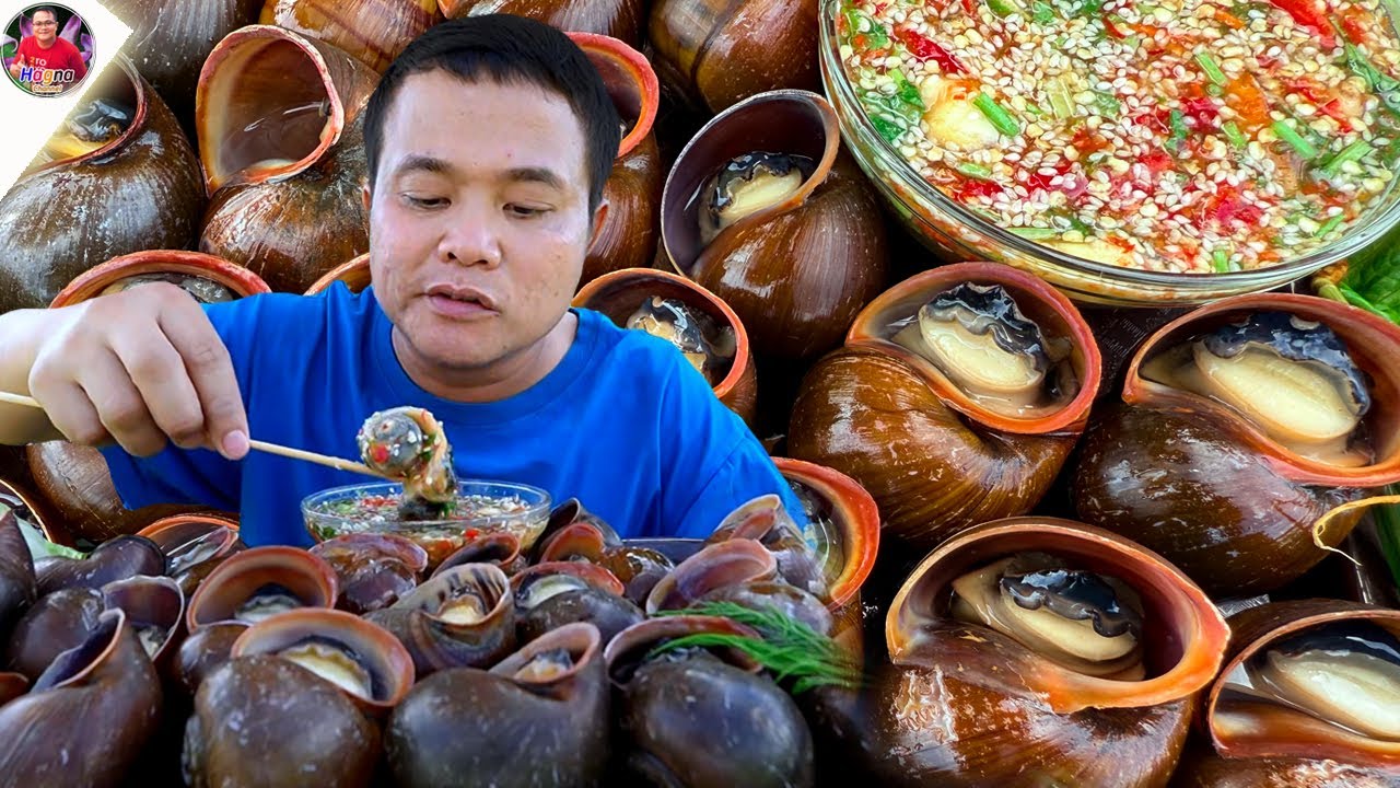 หอยโข่งนา ม้วนออกทั้งตัวใหญ่ๆ เต็มปากเต็มคำ น้ำจิ้มงาจ้วดๆ กรุบกรอบแซ่บๆ สะใจคัก